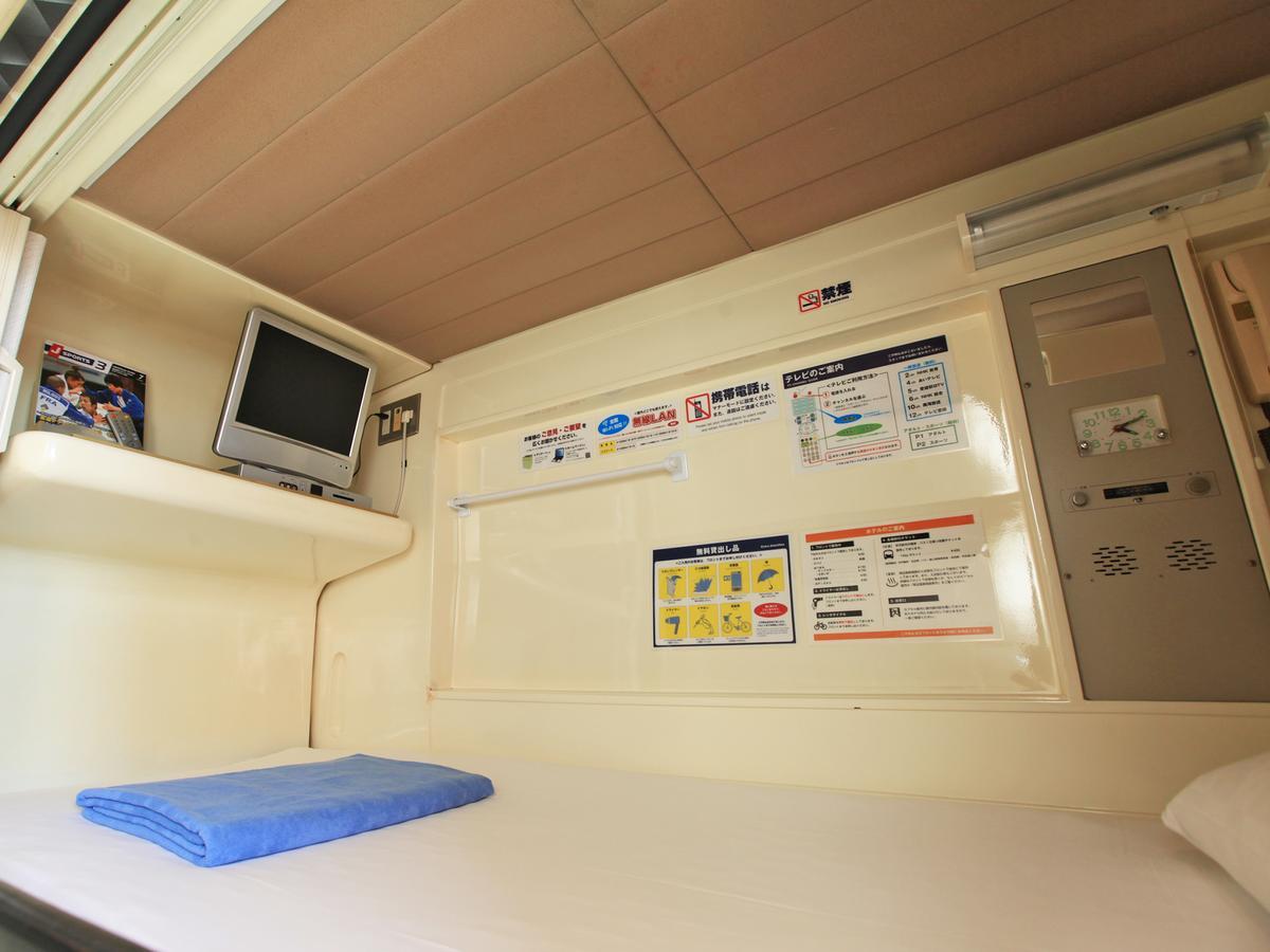 Capsule Hotel New Grand Matsuyama  Exterior foto